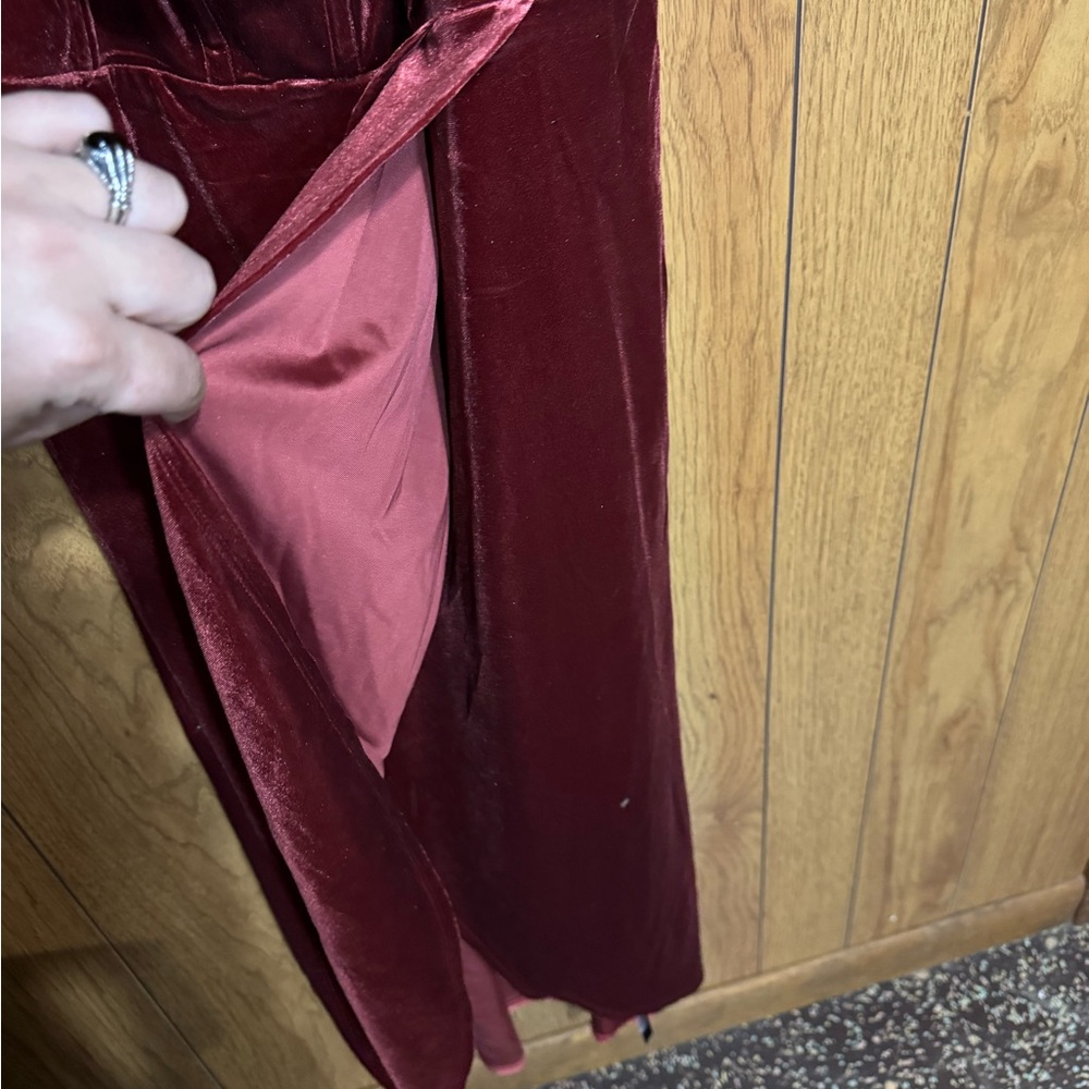 Torrid Burgundy Velvet High Low‎ Corset Dress Size 18 NWT - Picture 3 of 5